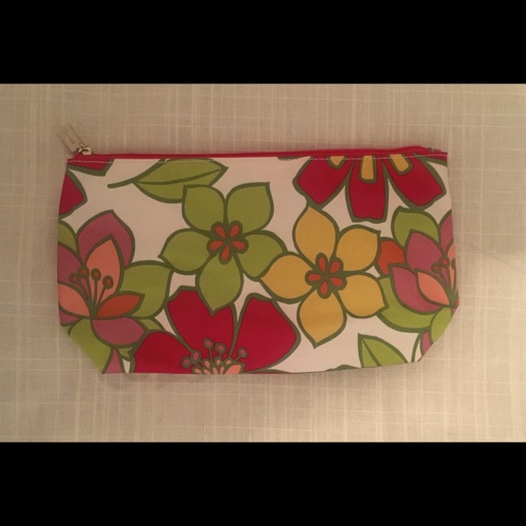 2/$20 Cosmetic Makeup Bags - Picture 4 of 4